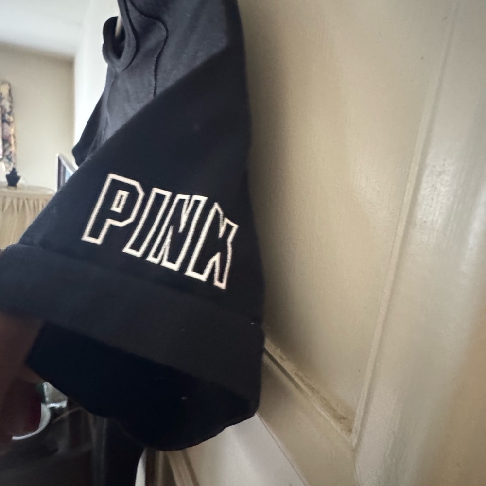 PINK Victoria's Secret Black Activewear Seamless Tee - Picture 3 of 6